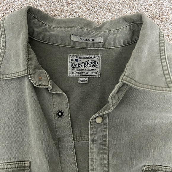 Men’s Lucky snap front shirt - Picture 2 of 5